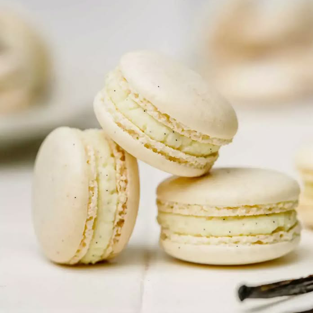 Vanilla Macrons
