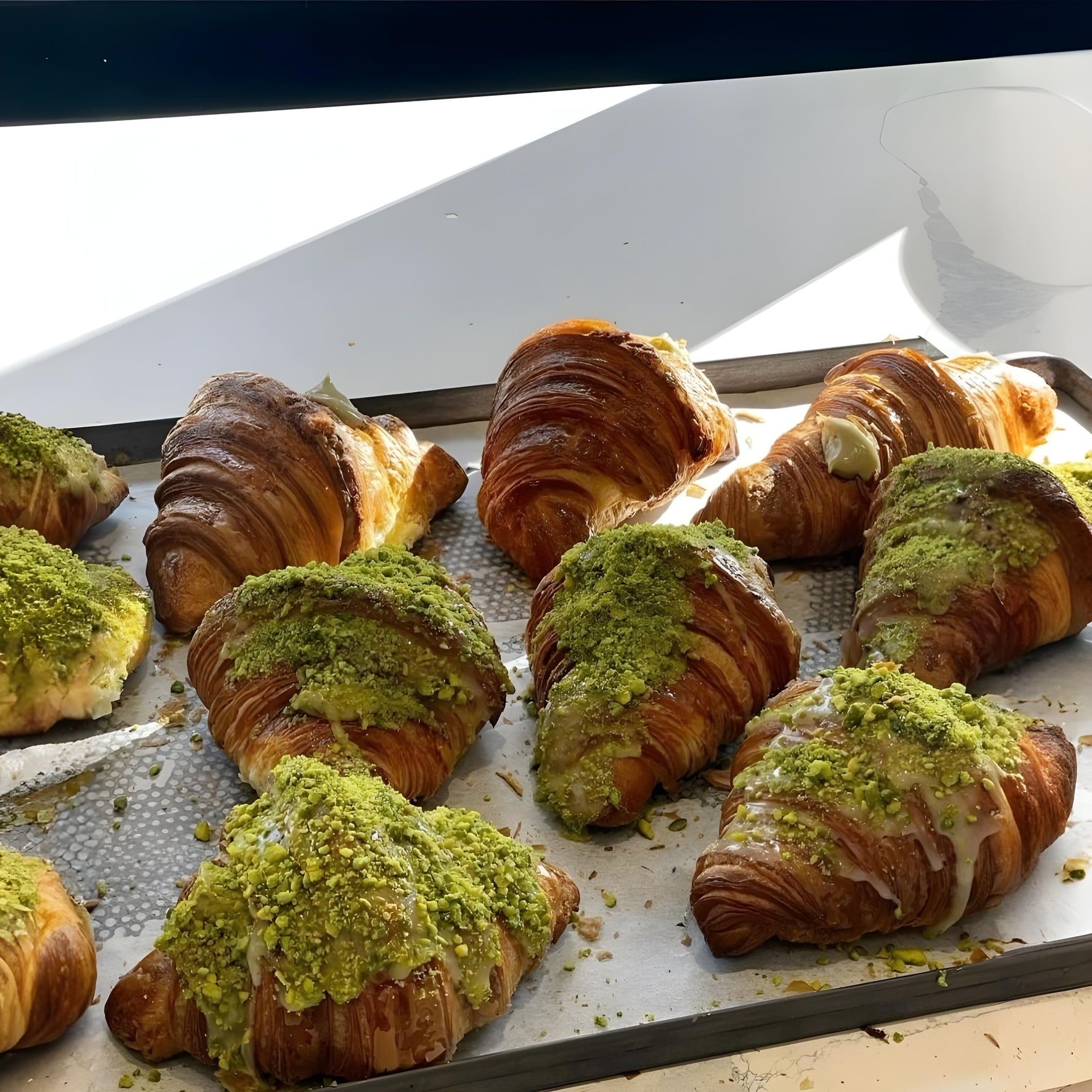 Kunafa Croissant